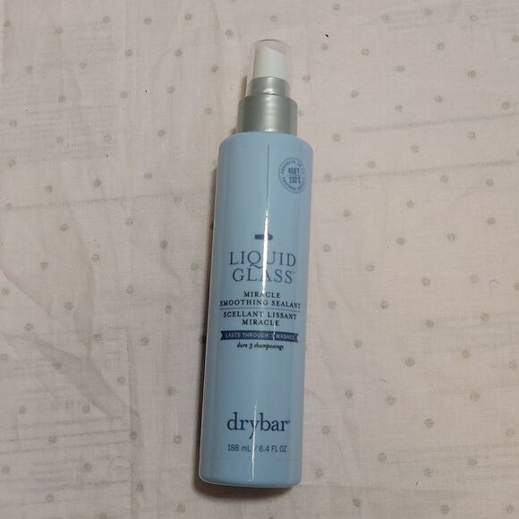 Drybar  Liquid Glass Miracle Smoothing Sealant - Picture 4 of 6